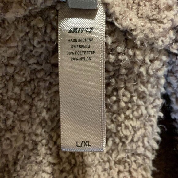 Skims Women's‎ Camel Cozy Knit Sherpa Fuzzy Pullover Snap Neck Closure Size L/XL - Picture 7 of 12